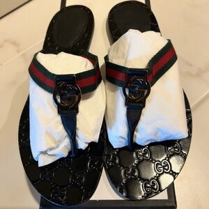 Gucci Slides